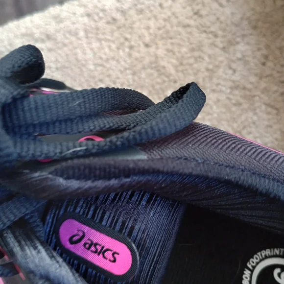 ASICS Women's Black and Pink Gel-Kayano Shoes - Picture 3 of 4